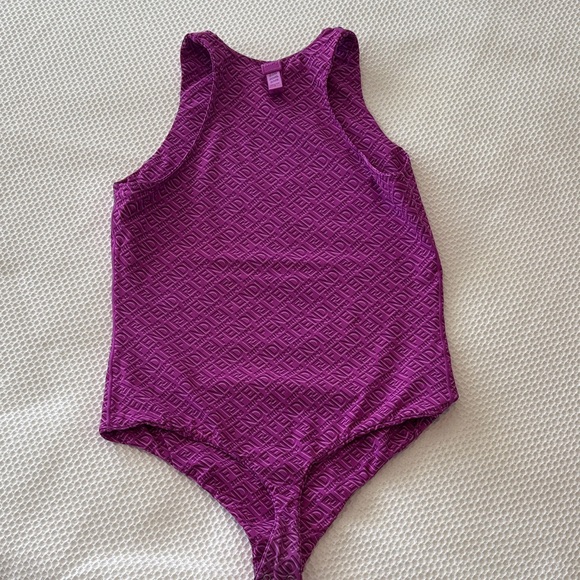 Fendi x Skims Collab Bodysuit Colorado Purple Womens Large One piece - Picture 8 of 11